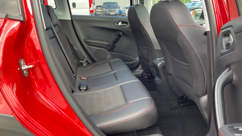 Peugeot 2008 1.2 PureTech 110 GT Line 5dr Petrol Estate